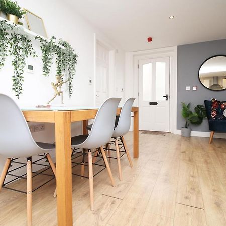 Flat 1 Batheaston By Mia Living Stylish 1 Bedroom Property With Free Parking 외부 사진
