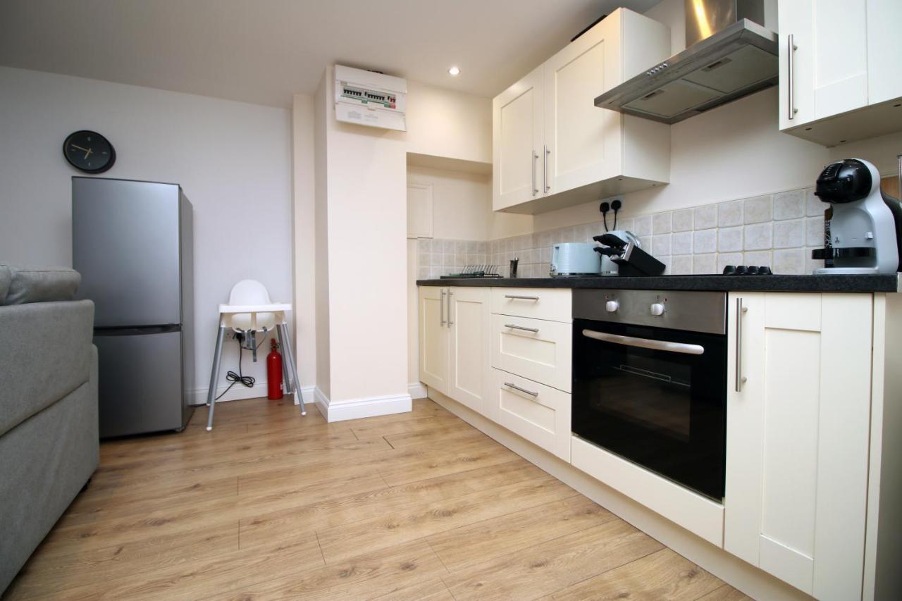 Flat 1 Batheaston By Mia Living Stylish 1 Bedroom Property With Free Parking 외부 사진
