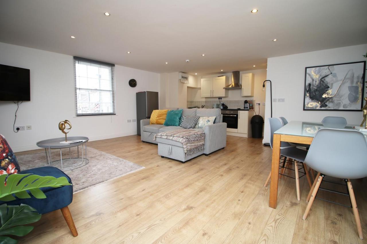 Flat 1 Batheaston By Mia Living Stylish 1 Bedroom Property With Free Parking 외부 사진