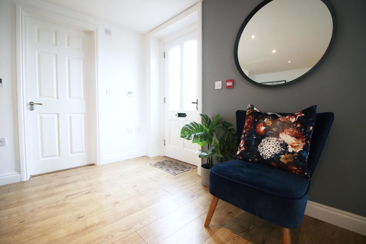 Flat 1 Batheaston By Mia Living Stylish 1 Bedroom Property With Free Parking 외부 사진